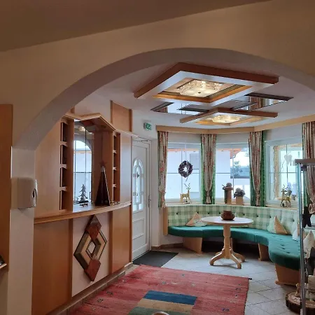 Otel Garni Corinna Ischgl